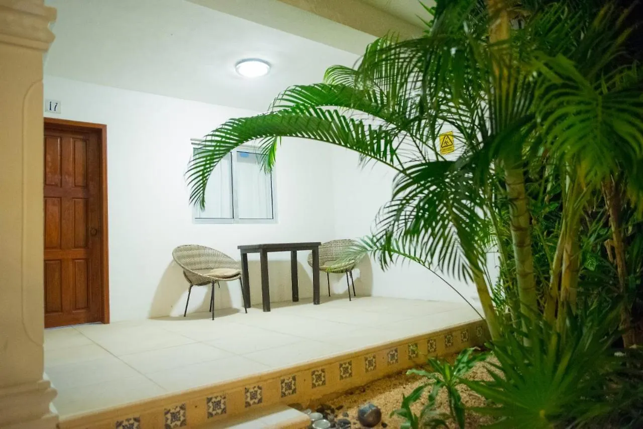 Hotel El Tropical Playa Del Carmen